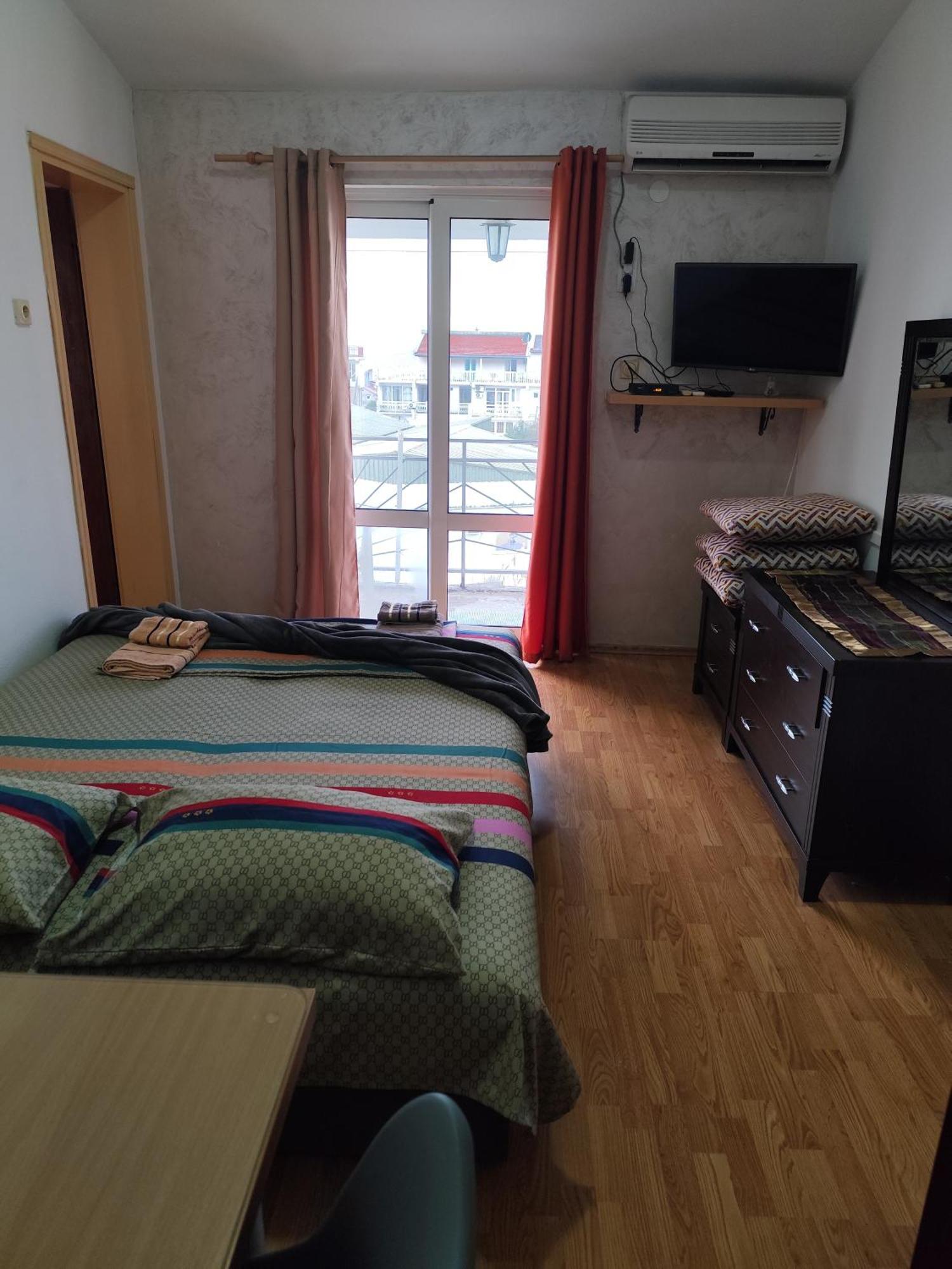 Apartments Kalamperovic Bar Exterior photo